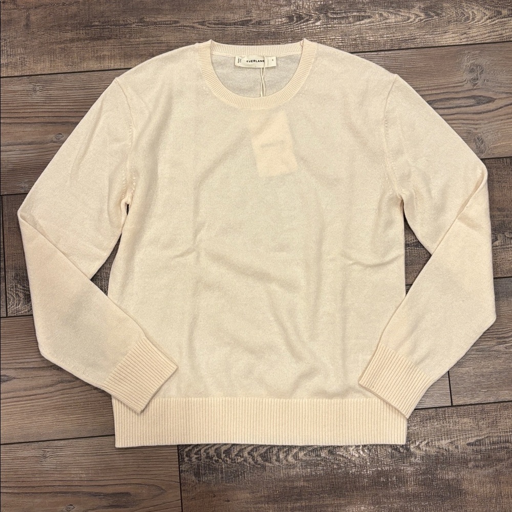Everlane The Classic Crew In Cashmere - Picture 4 of 5